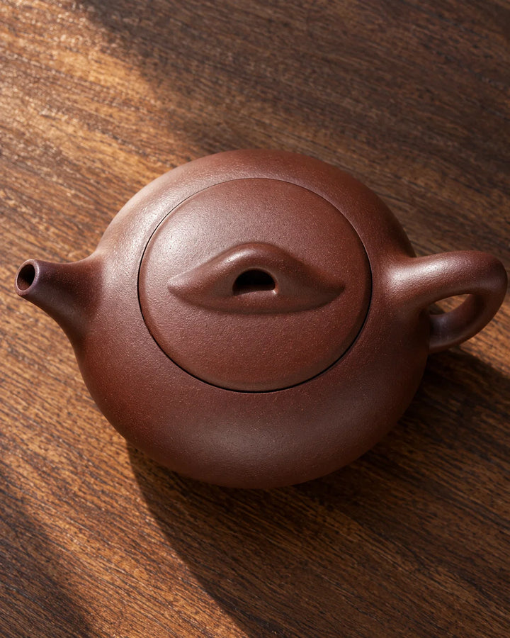 The Sculptural Lid