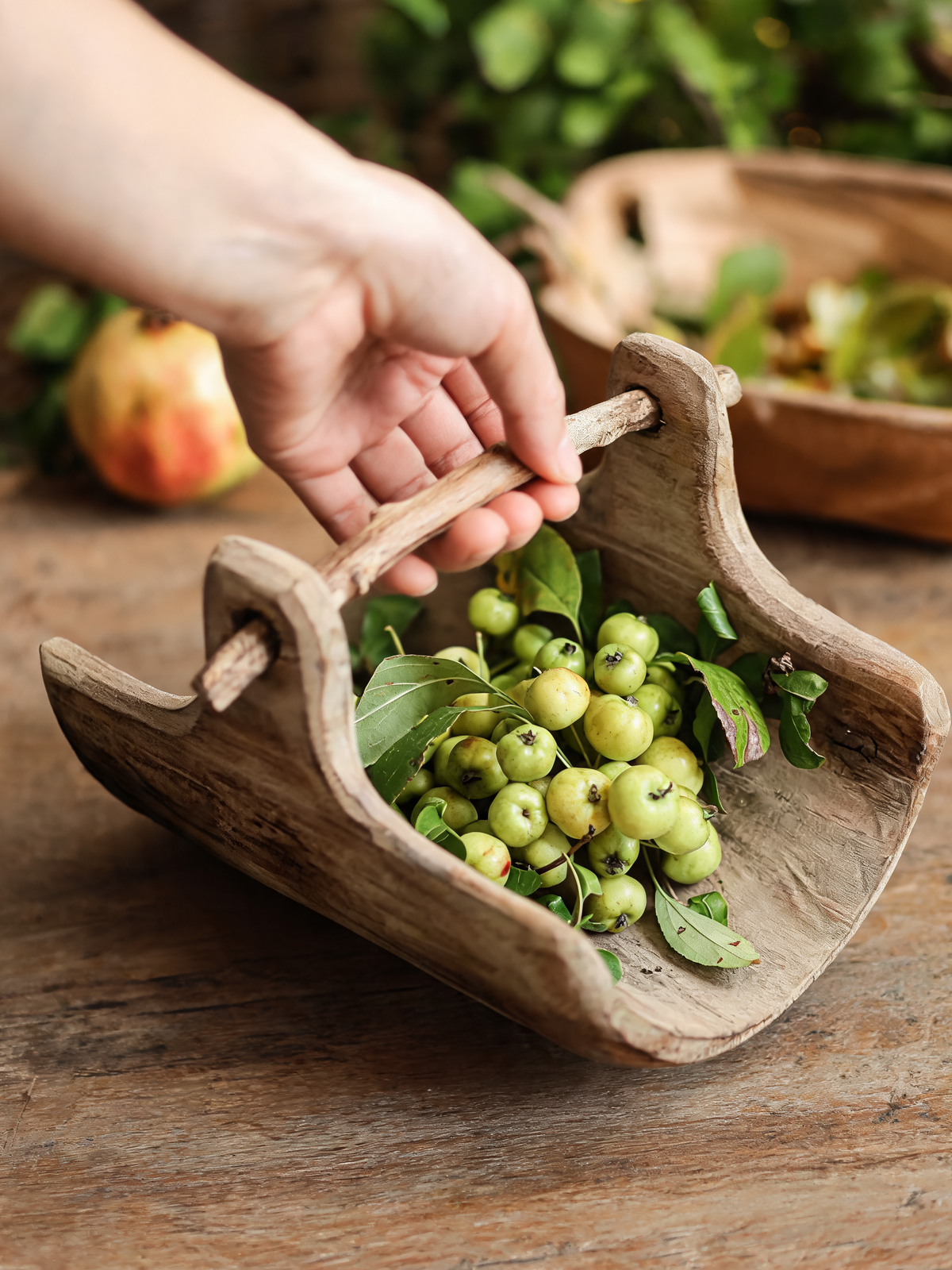 Chao Basket 25 x 15.5 x 15.5 cm curved serving basket