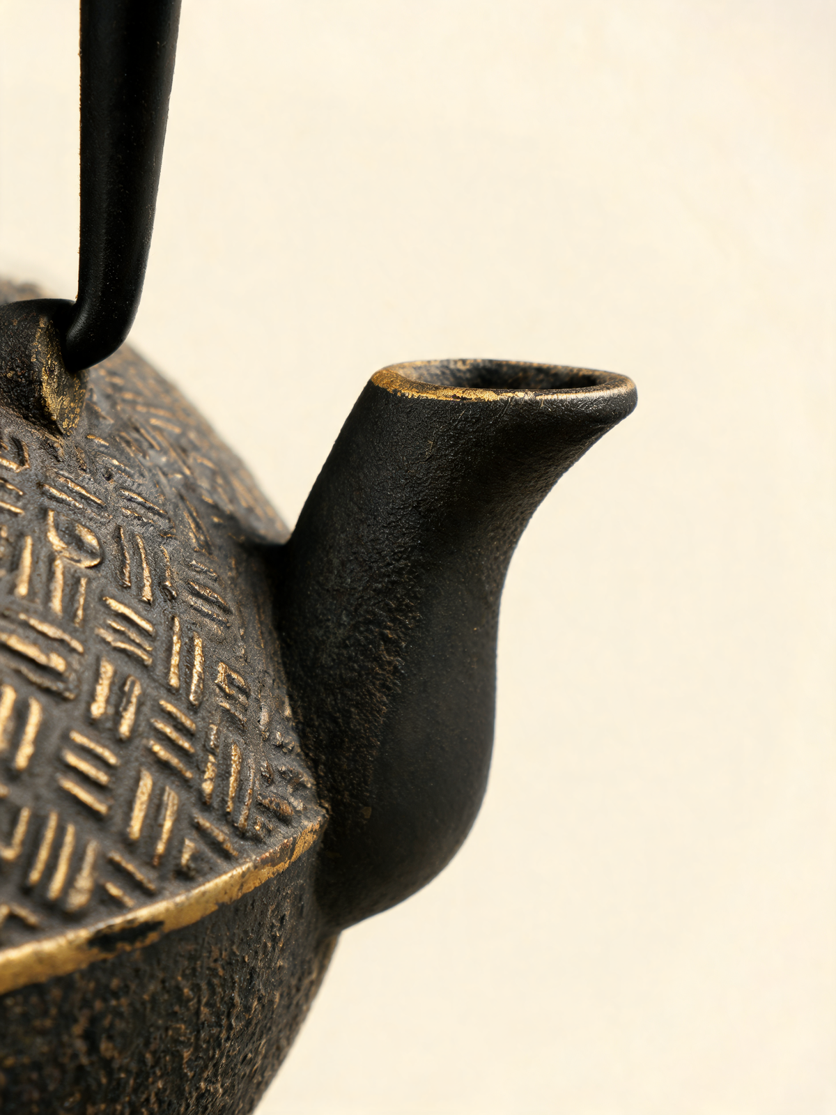Kagome teapot enamel lined interior