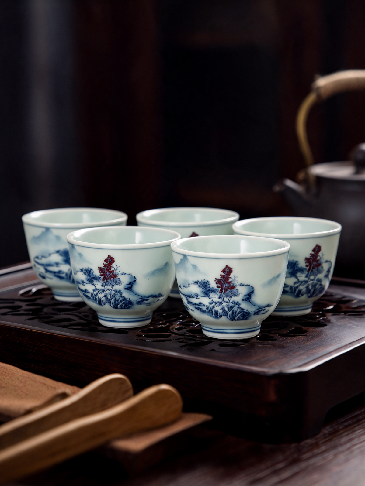 Misty Mountain Cup 50 ml gongfu porcelain cup with red brick accent