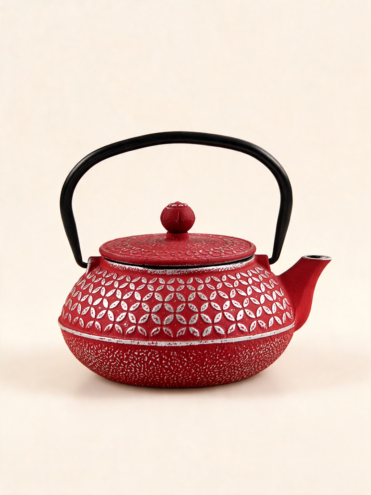 Tetsubin Vermillon cast iron teapot with vermilion raised floral finish