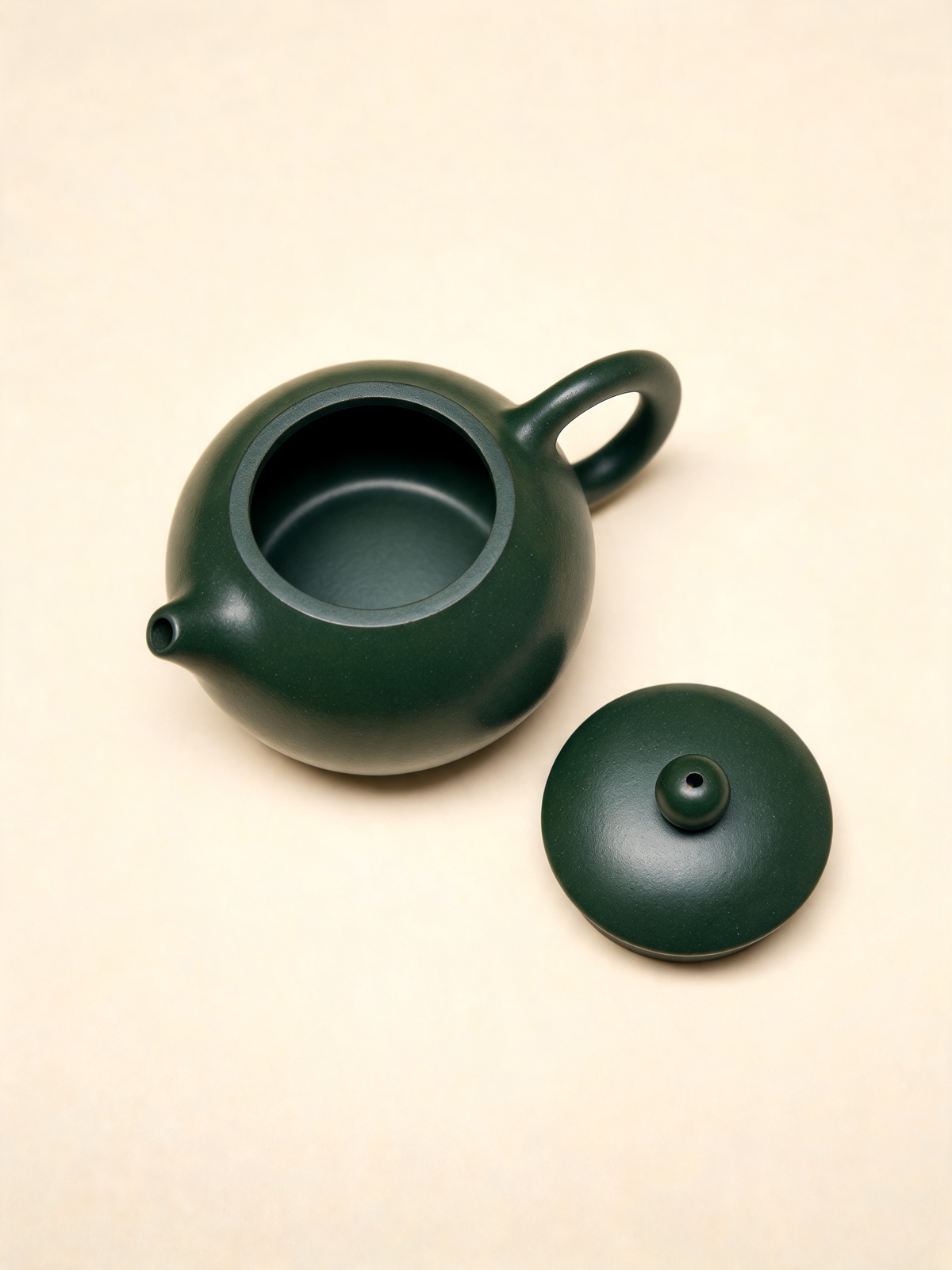 Xishi teapot lid and spout detail