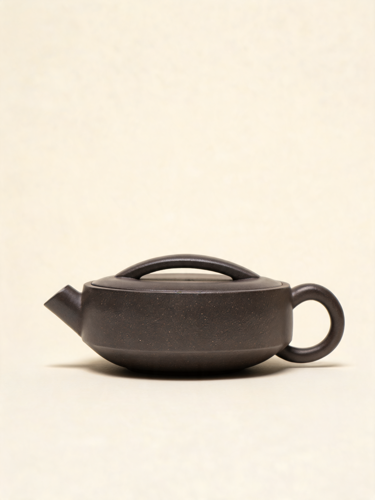 Zisha Ebony handmade Yixing teapot in dark Tianqing clay